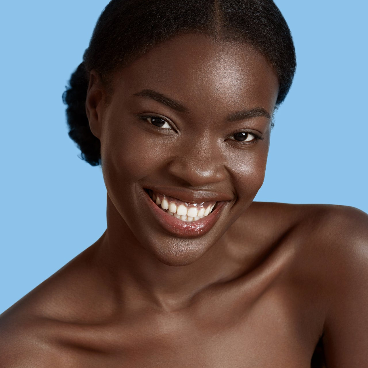 White Therapy + Hyaluronic acid Repairing Anti-Ageing Face Mask