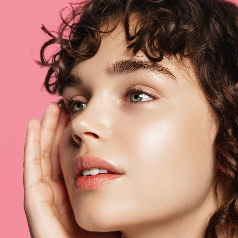White Therapy + Arbutin Lightening Face Serum