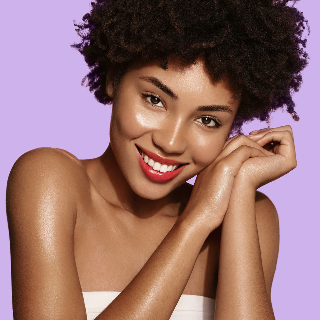 White Therapy + Mascarilla facial blanqueadora con glutatión