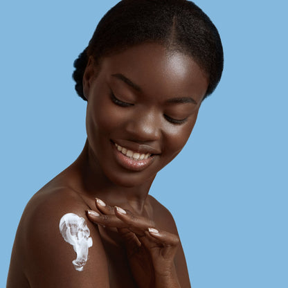 White Therapy + Hyaluronic acid Smoothing Repairing Concentrated Body Lotion
